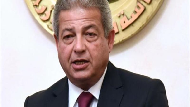 خالد عبدالعزيز