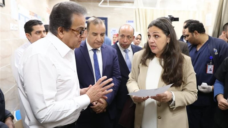 جولة وزير الصحة