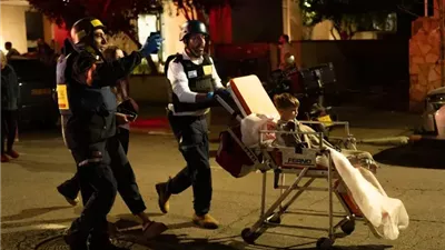 إيران تطلق هجمات صاروخية مكثفة.. وهروب الإسرائيليين إلى الملاجئ