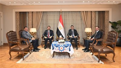 وزير الرياضة يلتقي مدير جهاز مستقبل مصر للتنمية المستدامة 