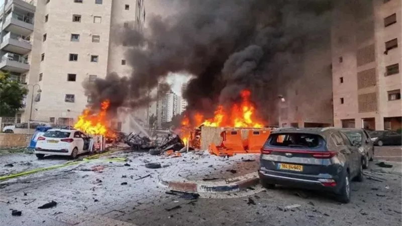 آثار هجوم إيراني