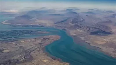 طهران تشعل هرمز: بعد غرق السفينة الإماراتية الإعلان عن فقدان بحارة إندونيسيين