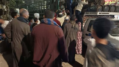 تفاقم أزمة أسطوانات البوتاجاز في قرى أسيوط وسط شكاوى الأهالي