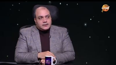 محمد الباز: معجب باتساق مرتضى منصور.. وأبو تريكة اختار مشروع الإخوان وصلاح نموذج النجاح المصري