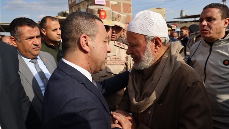 محافظ المنوفية اثناء