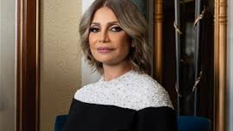 الفنانة الكبيرة سوسن بدر