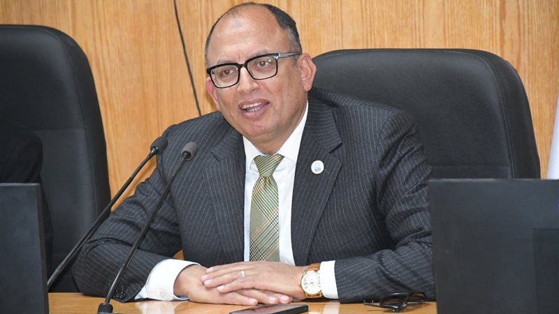 رئيس جامعة العاصمة