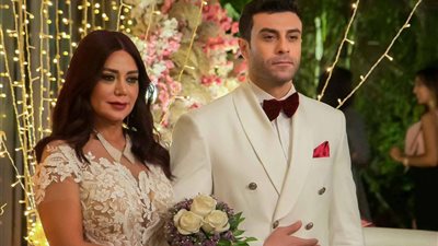 زواج مهند حسني ورانيا يوسف يشعل أحداث مسلسل «روج أسود»