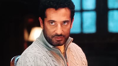 تسجيل صوتي يقلب الموازين في «إفراج» الحلقة 26.. عباس يقترب من كشف سر شداد