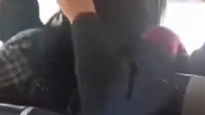 بعد تداول الفيديو.. القبض على سيدة أساءت لفظيًا لراكبة داخل ميكروباص بالدقهلية