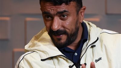 أحمد العوضي عن كبر ملامح وجهه.. الرياضات العنيفة السبب ولن ألجأ لـ 