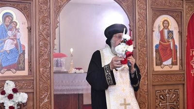 البابا تواضروس الثاني يهنئ أقباط مصر بعيد الصليب