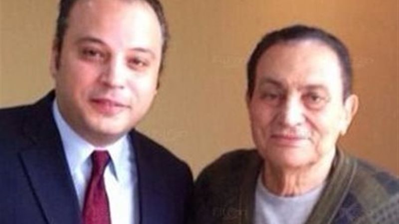 تامر عبد المنعم وحسني مبارك