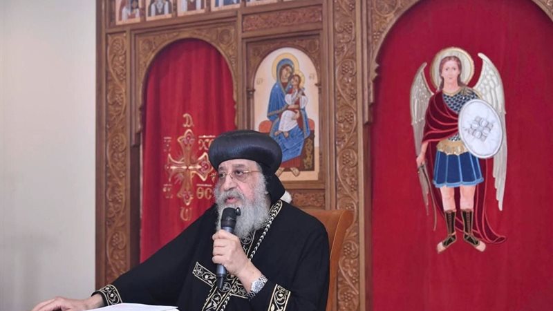 البابا يدعو لترشيد