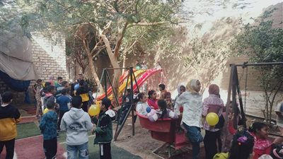 لليوم الثالث.. بالصور الأسايطة يحتفلون بعيد الفطر بالحدائق ومراكز الشباب 