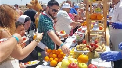 مهرجان الفواكه الطازجة والفوم بارتي بفنادق الغردقة احتفالا بعيد الفطر