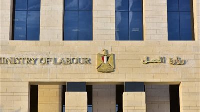 مديرية العمل بالسويس تطلق أولى مراحل برنامج التدريب المجاني للعمل بالقطاع السياحي