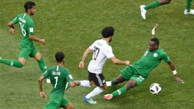تفوق الفراعنة.. تاريخ مواجهات مصر والسعودية قبل مباراة الليلة