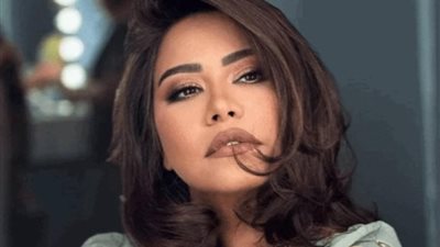 تغريم المتهم بالاستيلاء على صفحات الفنانة شيرين عبد الوهاب 50 ألف جنيه