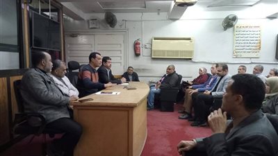 اجتماع موسع لمدير تعليم سوهاج لمتابعة سير العمل والانضباط بالمدارس الفترة الراهنة