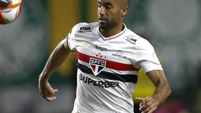 الأهلي يستهدف التعاقد مع البرازيلي لوكاس مورا