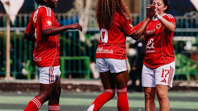 فريق كرة القدم النسائية