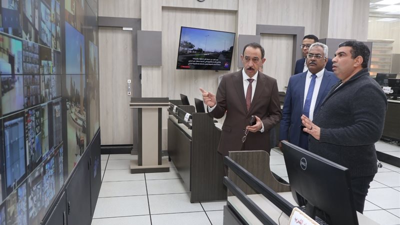 جانب من متابعة المحافظ