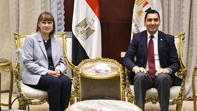 وزير الرياضة يبحث مع ممثل الأمم المتحدة في مصر تعزيز التعاون المشترك وتمكين الشباب
