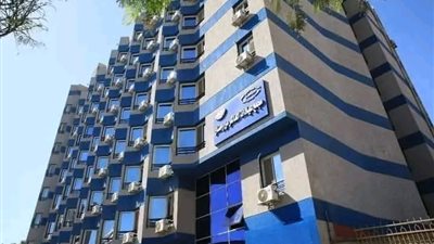  جهاز جديد للعلاج الطبيعي بالليزر بمجمع عيادات التأمين الصحي بسوهاج