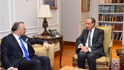 وزير الخارجية يؤكد: الحوار السبيل الوحيد لتفادي فوضى إقليمية شاملة