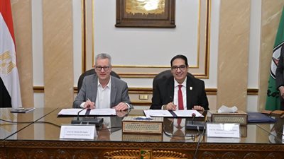 جامعتا القاهرة وبرلين الحرة يوقعان مذكرة تفاهم للتعاون الأكاديمي والبحثي.. تفاصيل 