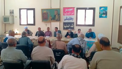 الطب البيطري بسوهاج ينظم مؤتمرًا شعبيًا للتوعية بأهمية التحصين في المراغة