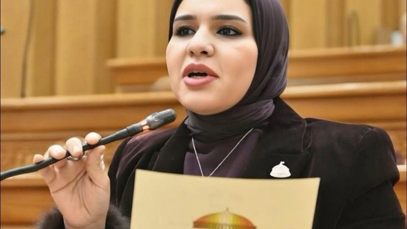 النائبة راوية مختار