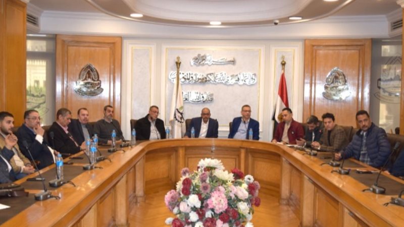 جانب من اجتماع اليوم