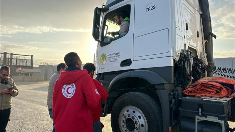 قوافل زاد العزة