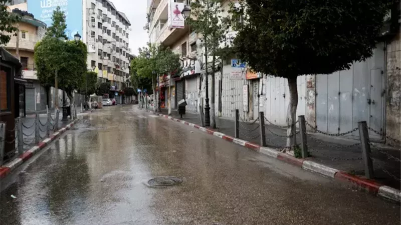 اضراب عام بالضفة