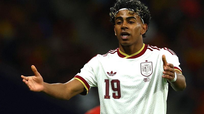 لامين يامال