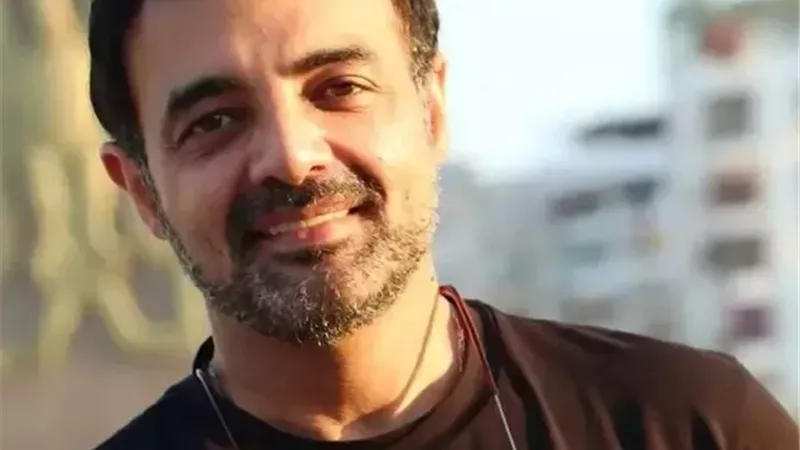 عمرو محمود ياسين