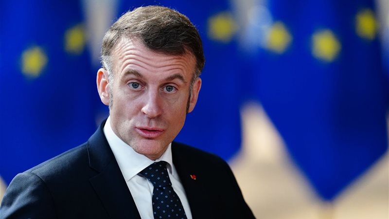  الرئيس الفرنسي،