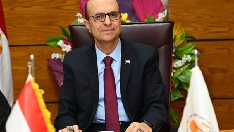 رئيس جامعة أسيوط