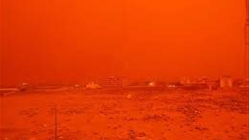 العاصفة الحمراء 