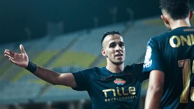 ناصر منسي يحصد جائزة رجل مباراة الزمالك والمصري 