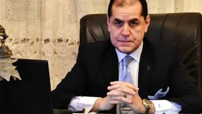 طرح عملة 2 جنيه قد يخفف الأزمة مؤقتاً والفكة تعكس التضخم.. خبير اقتصادي يوضح 