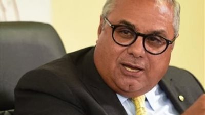 لتحقيق توازن بين القطاعات.. الحكومة تطرح شركات حكومية في البورصة