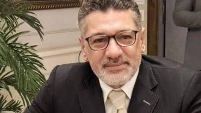 إيقاف عضوية المهندس حمدى قوطة وعرض القرار على المكتب التنفيذى لتحويله إلى لجنة النظام