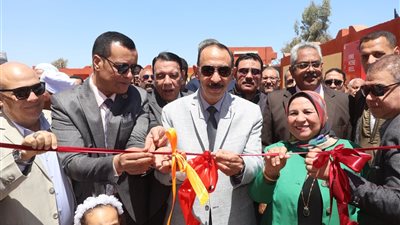 بتكلفة 38 مليون جنيه..محافظ سوهاج يفتتح مدرستي نجع العرب ومحمد حسان بقرية إدفا