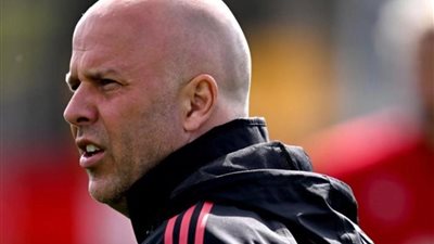 سلوت يوضح سبب عودة محمد صلاح لتشكيل ليفربول أمام فولهام