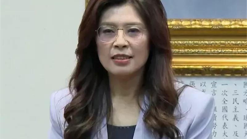 تشنج لي وون