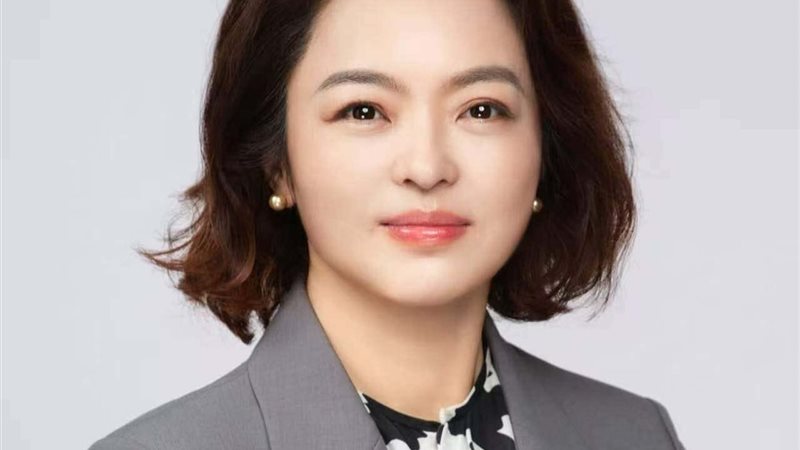 شيوي مين قنصل عام