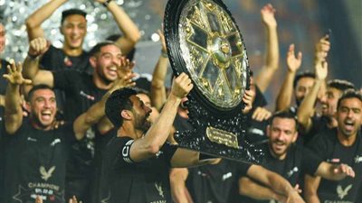 الفرصة الأخيرة.. سيناريو درامي يُتوج الأهلي بطلًا لـ الدوري المصري